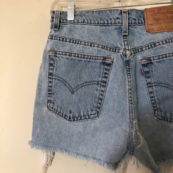 vintage Levi's 512 distressed shorts - Picture 7 of 7